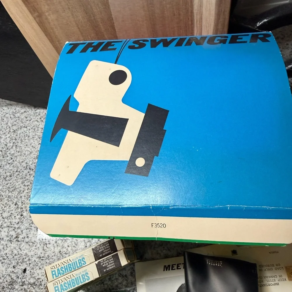 Vintage Polaroid‎ Swinger Model 20 Camera Lot Box Manuals Flashbulbs 1960s